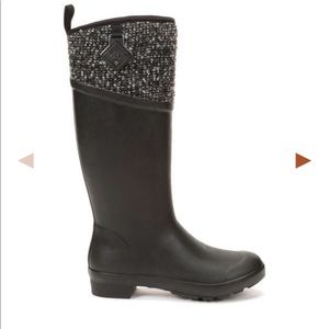 Muck Boots- Women’s Tremont Supreme size 7